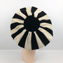 Load image into Gallery viewer, 1960s Black and White Oversized Beret Hat