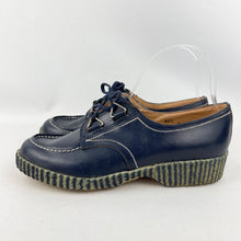 Load image into Gallery viewer, 1940's 1950's Blue Leather Lace Up Shoes with Crepe Soles - UK 5