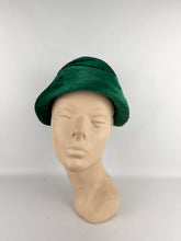 Load image into Gallery viewer, Original 1950's Bonnet Style Hat in Vibrant Green Velvet with Black Trim