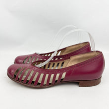 Load image into Gallery viewer, Original 1950’s Burgundy Leather Summer Sandals with Openwork Sides - UK 6 6.5