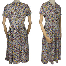 Load image into Gallery viewer, Original 1940's Classic Floral Floppy Cotton Day Dress with Neat Collar - Bust 34 36