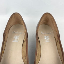 Load image into Gallery viewer, Original 1950's Chestnut Brown Leather Flat Shoes - Hoboes Hurrell of Norwich - UK 4 *