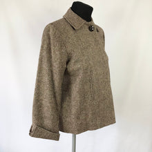Load image into Gallery viewer, 1940s Cropped Swing Jacket Made From Scottish Tweed B34