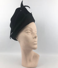 Load image into Gallery viewer, 1940s Black Felt "Chimney Pot" Hat