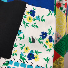 Load image into Gallery viewer, Original 1950s Reversible Circle Skirt in Patchwork Print and Black - Waist 28"