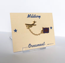 Load image into Gallery viewer, 1940s Patriotic Flag and Military Aeroplane Brooch Set