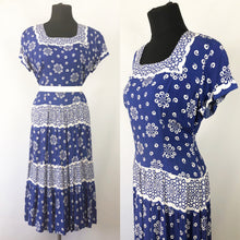 Load image into Gallery viewer, 1940s Blue and White Floppy Cotton Dress - Bust 38 39