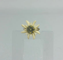 Load image into Gallery viewer, Vintage 1930s 1940s Tiny Carved Edelweiss Brooch