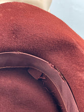 Load image into Gallery viewer, Original 1930s Chestnut Felt Hat with Cutout Detail and Green Grosgrain Trim - AS IS