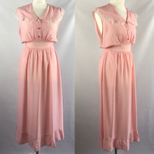 Load image into Gallery viewer, 1940s 1950s Pink Rayon and Lace Nightdress - B36
