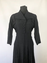 Load image into Gallery viewer, 1940s Volup Black Crepe Dress - B40