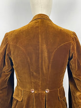 Load image into Gallery viewer, Original 1930s 1940s Tailor Made Brown Velvet Riding Jacket - Bust 34 35 36