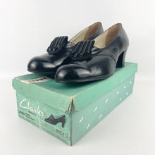 Load image into Gallery viewer, Original 1940's Black Deadstock in Box Glace Leather Marina Court Shoes with Suede Trim by Clarks - UK 6