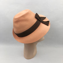 Load image into Gallery viewer, 1930s or 1940s Apricot Felt Fedora with Brown Grosgrain Trim