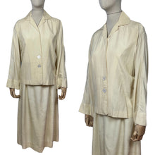 Load image into Gallery viewer, Original 1930's Pure Silk Suit - Smart Piece with Mother Of Pearl Buttons - 36-26-38