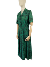 Load image into Gallery viewer, Original Mode O’Day Green and Black Belted Day Dress - Bust 36 38 *