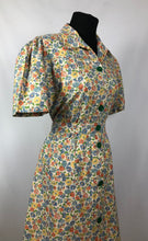 Load image into Gallery viewer, CC41 Floral Cotton House Dress - Bust 40”