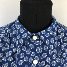 Load image into Gallery viewer, 1940s Reproduction Feed Sack Blouse with Acorn Novelty Print - Bust 34 36
