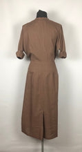 Load image into Gallery viewer, 1950s Volup Brown Fine Cotton Wiggle Dress - B40