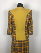 Load image into Gallery viewer, 1940s Mustard and Check Colour Block Suit