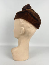 Load image into Gallery viewer, Charming 1970s Does 1930s Rust Coloured Cap with Bow Trim - Deco Detailing *