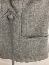 Load image into Gallery viewer, 1940s 1950s Volup Grey Wool Lady Scott Jacket - B44 46