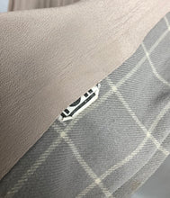 Load image into Gallery viewer, 1940s 11011 Grey and Cream Fit and Flare Check Coat - Bust 34