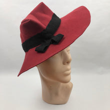 Load image into Gallery viewer, Amazing 1930s or 1940s Deep Red Felt French Fedora