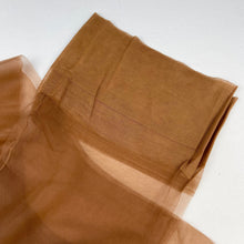 Load image into Gallery viewer, Original 1940s 1950s Fully Fashioned Fine Mesh Seamed Stockings *