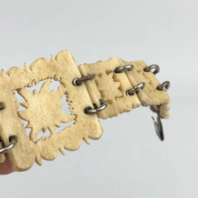Load image into Gallery viewer, Vintage 1930s 1940s Carved Edelweiss Bracelet