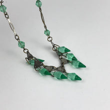 Load image into Gallery viewer, 1930s Art Deco Green Glass Necklace