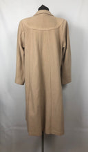 Load image into Gallery viewer, 1940s Wool Swing Coat with Beautiful Pocket Detail - Bust 38 40