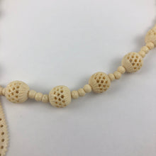 Load image into Gallery viewer, 1930s or 1940s Carved Bone Elephant Necklace