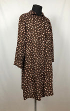 Load image into Gallery viewer, 1940s Make Do and Mend Smock in Brown Floral - Bust 36 38