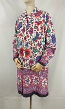 Load image into Gallery viewer, Original 1940s Novelty Print Cotton Smock with Smiling Chinese Dragon Design