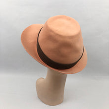 Load image into Gallery viewer, 1930s or 1940s Apricot Felt Fedora with Brown Grosgrain Trim