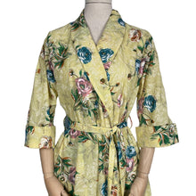 Load image into Gallery viewer, Absolutely Stunning Original 1950's Kendal Milne Yellow Robe with Floral Print - Bust 38