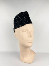 Load image into Gallery viewer, Original 1930s Black Fur Felt and Sequin Evening Hat