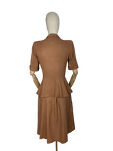 Load image into Gallery viewer, Original 1940's Warm Brown Linen Double Breasted Suit - Bust 36