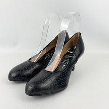 Load image into Gallery viewer, Original 1940's 1950's Deadstock Black Leather Court Shoes with Punch Detail - UK Narrow 4