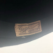 Load image into Gallery viewer, 1940s Black Felt "Chimney Pot" Hat
