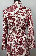 Load image into Gallery viewer, 1940s CC41 Moygashel House Dress / Housecoat - B40
