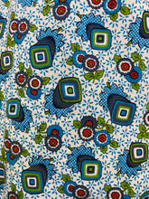 Load image into Gallery viewer, 1940s Floral Cotton Apron - Would Make A Great Summer Dress - Bust 36 38 40 *