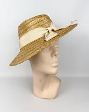 Load image into Gallery viewer, Original 1940's Natural Straw Sun Hat with Cream Grosgrain Trim - 1940's Bonnet *