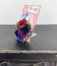 Load image into Gallery viewer, 1940's Felt Flower Anemone Corsage - Pretty Wartime Posy Brooch - Red, Purple, Mauve and Violet