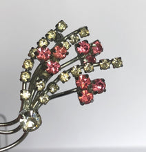 Load image into Gallery viewer, Vintage Clear and Pink Paste Flower Brooch