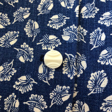 Load image into Gallery viewer, 1940s Reproduction Feed Sack Blouse with Acorn Novelty Print - Bust 34 36