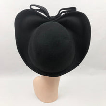 Load image into Gallery viewer, 1940s Black Felt Heart Shaped Hat with Bow Trim