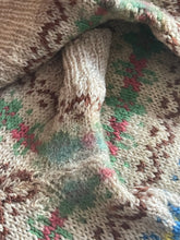 Load image into Gallery viewer, Original 1940s Fair Isle Jumper - Charming Vintage Knit - Bust 32 33
