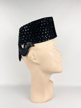 Load image into Gallery viewer, Original 1930s Black Fur Felt and Sequin Evening Hat